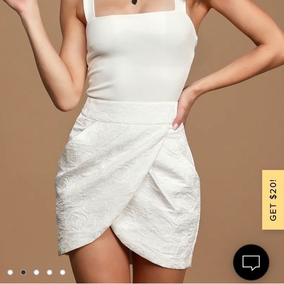 Lulu's White Textured Mini Skirt - Picture 4 of 13